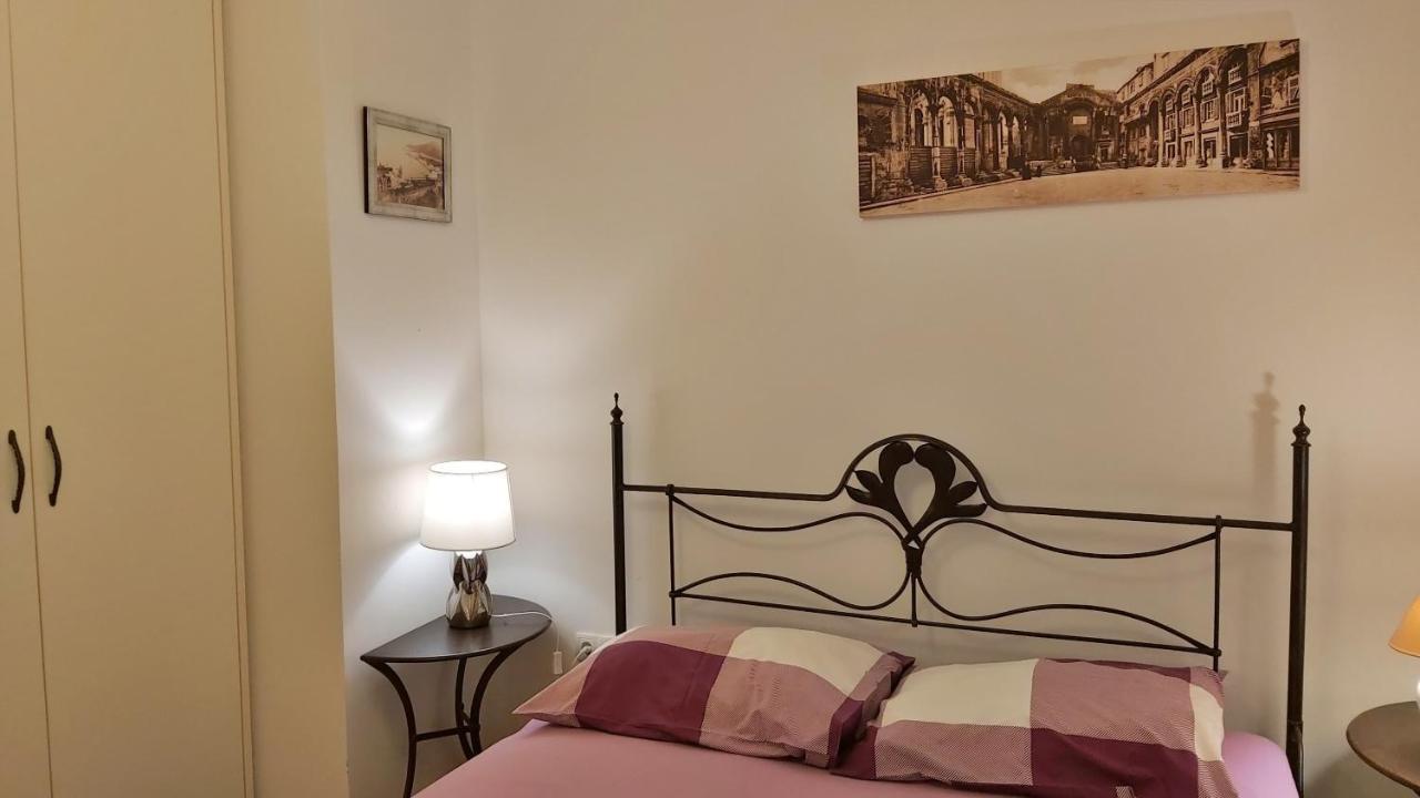 Apartment Lora Omiš Zewnętrze zdjęcie