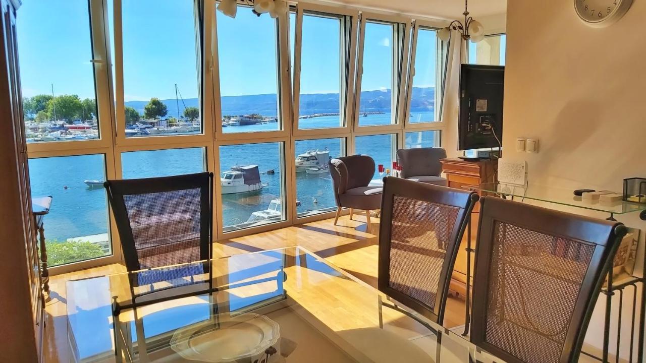 Apartment Lora Omiš Zewnętrze zdjęcie