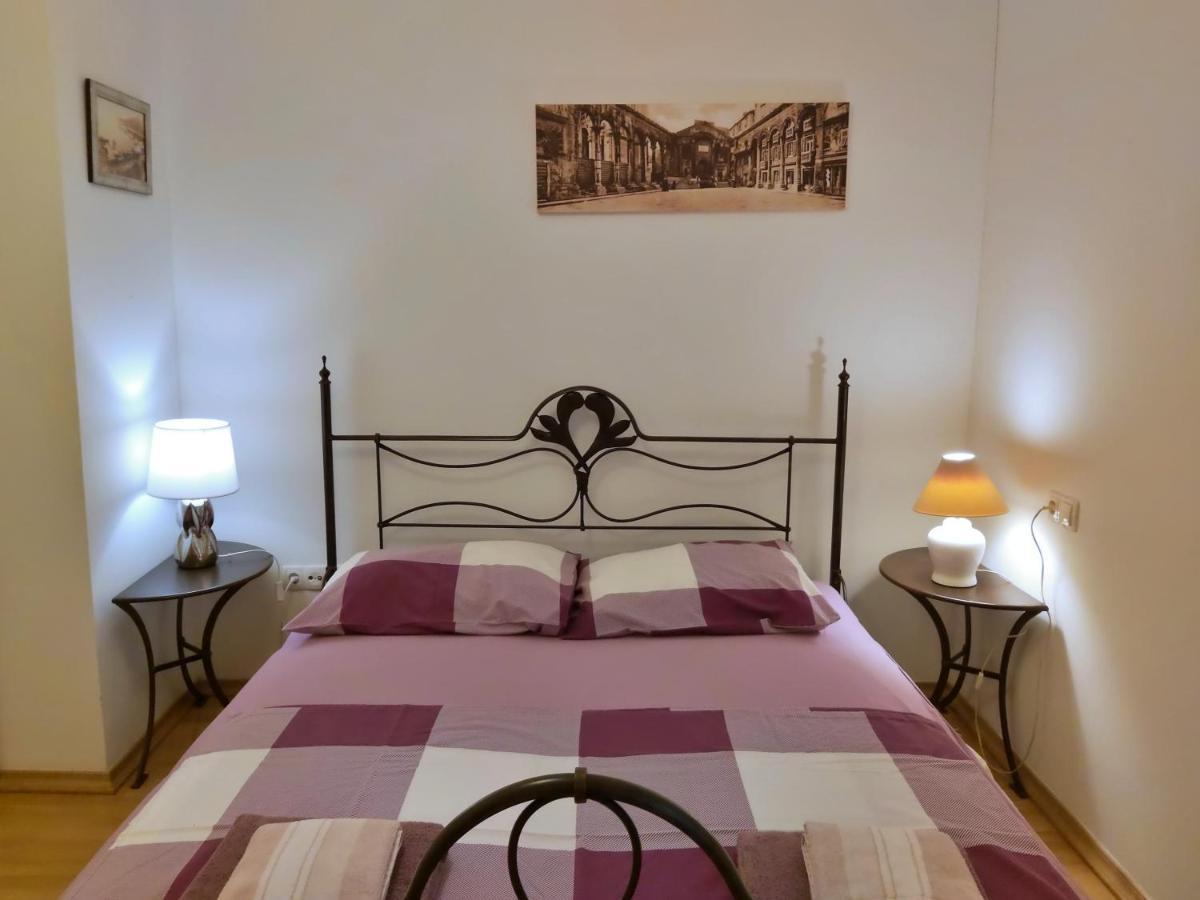 Apartment Lora Omiš Zewnętrze zdjęcie